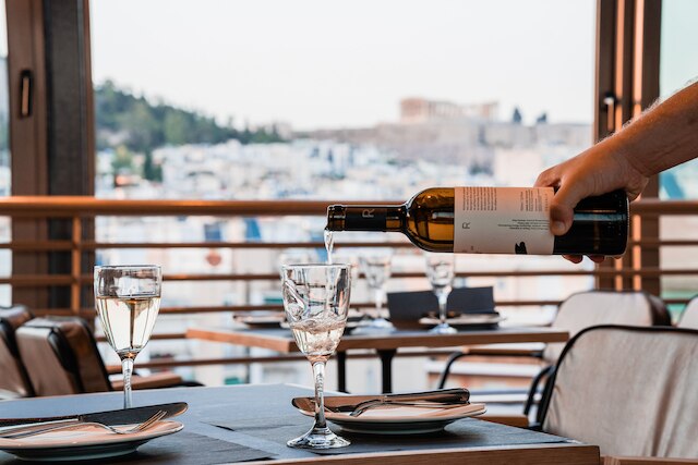 ホテル イリッソス