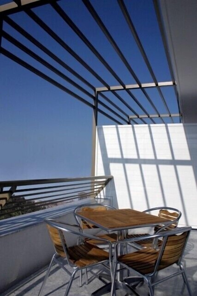 ホテル イリッソス