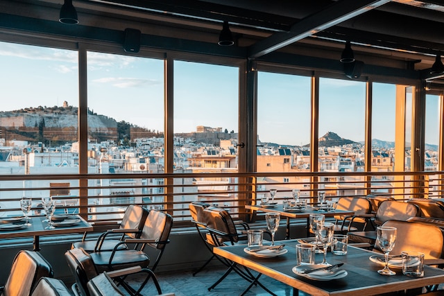 ホテル イリッソス