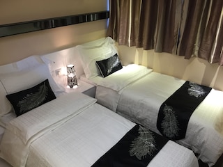 シーズンズ ホテル - コーズウェイ ベイ (季節酒店 - 銅鑼灣)