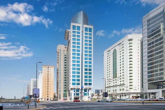 トリップ バイ ウィンダム アブダビ シティ センター