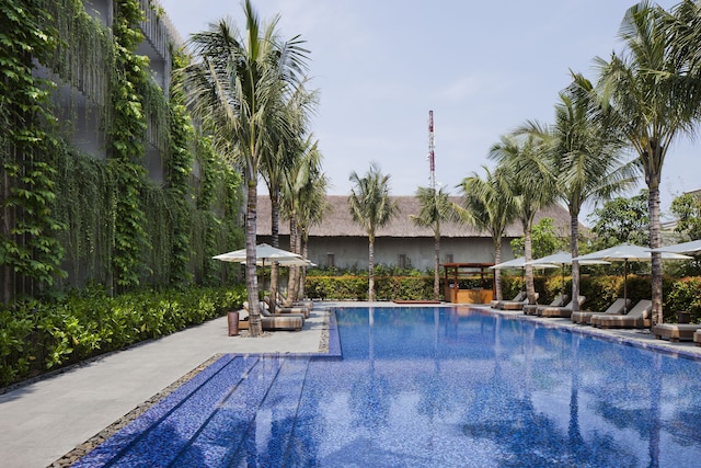 ナマン リトリート