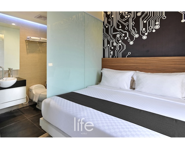 ザ ライフ ホテルズ