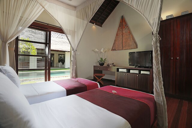 ヴィラ バリ アスリ セミニャック