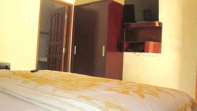 アドゥス ビーチ イン