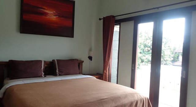 アルカ バンガロー