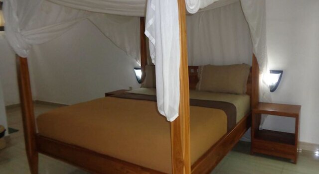 アルカ バンガロー