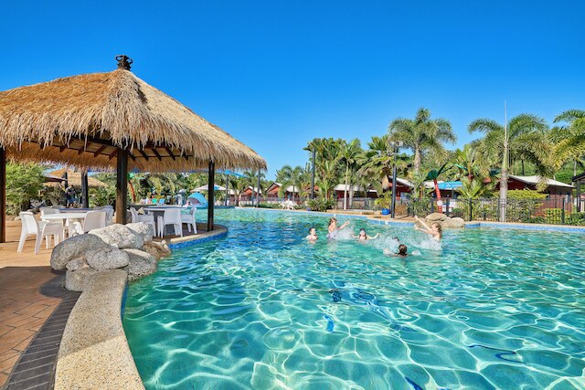 ケアンズ ココナッツ ホリデイ リゾート