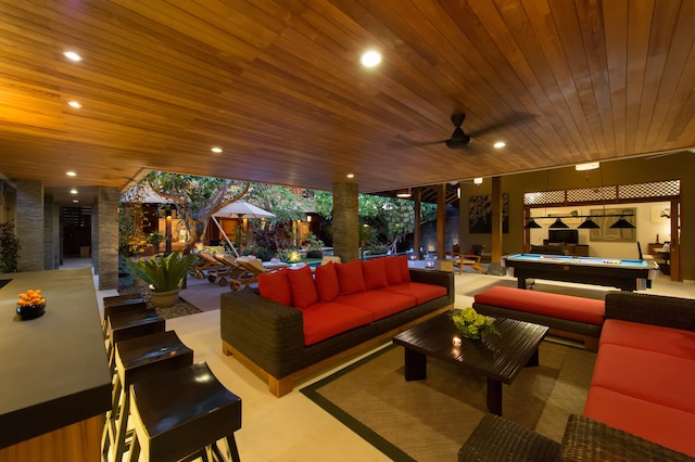 ヴィラ キナリー エステート