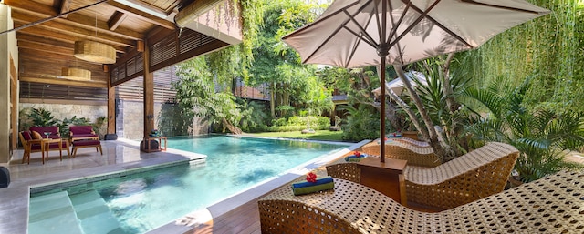 ヴィラ キナリー エステート