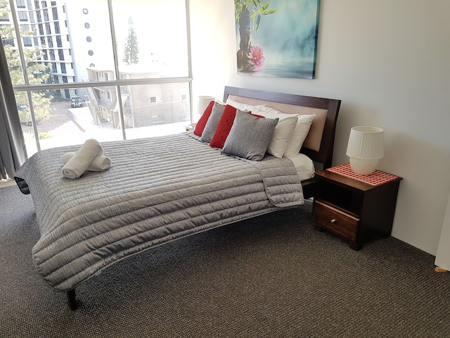 サーファーズ シャレー