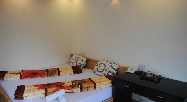 サニー A ホテル