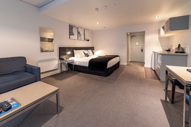 315 ユーロ モーテル & サービスド アパートメンツ