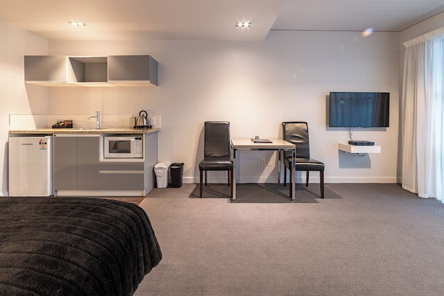 315 ユーロ モーテル & サービスド アパートメンツ