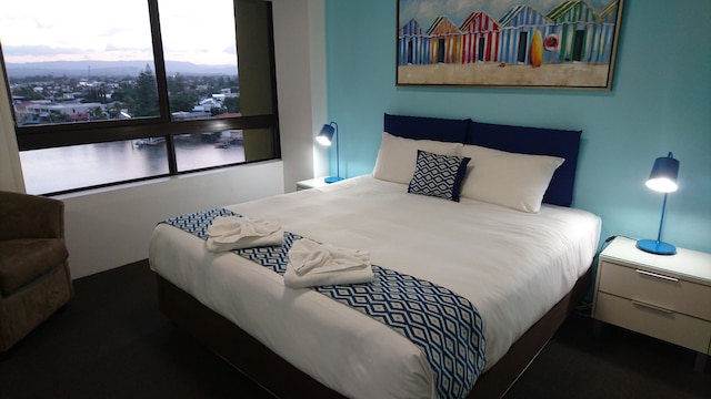 サーファーズ ハワイアン ホリデイ アパートメンツ