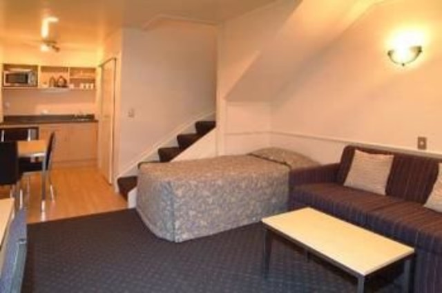 マヌカウ モーター ロッジ