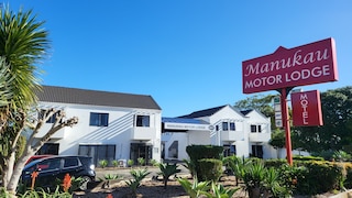 マヌカウ モーター ロッジ