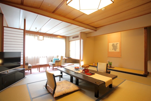 定山渓温泉 花もみじ