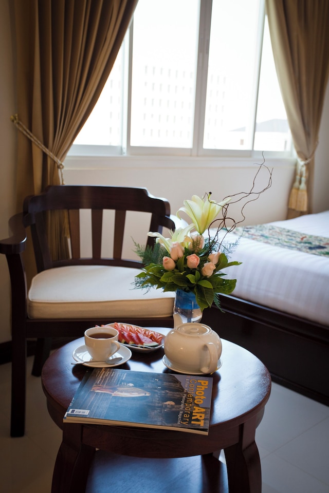 ラオ ゴールデン ホテル