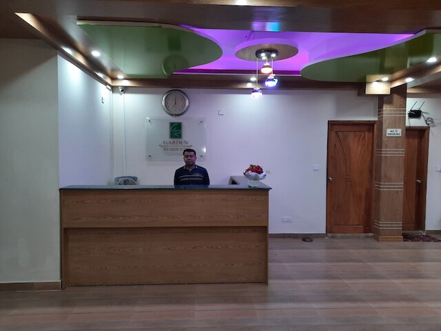 ガーデンレジデンツウッタラ - レイクビュー