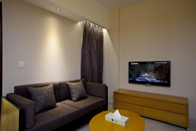 レイクショア バナーニ