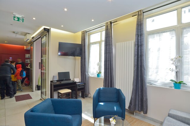 ホテル デュ ケ ドゥ セーヌ