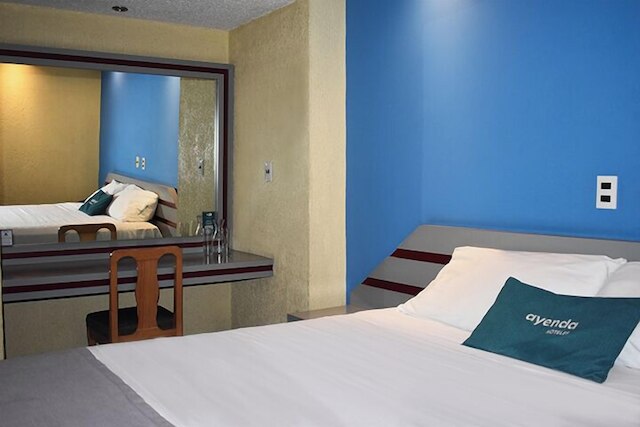 アイェンダ フリダ コスタ アズール