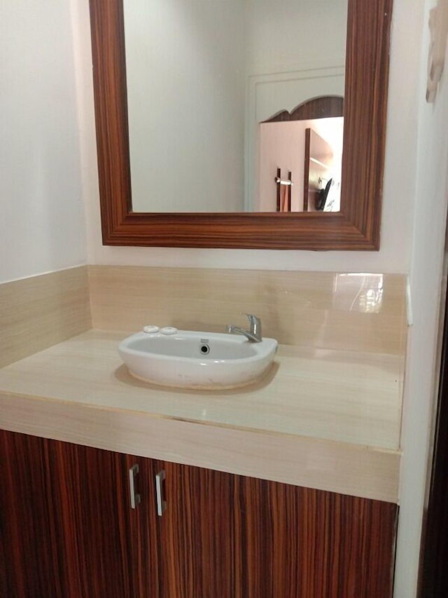 ラーマヤーナ ホテル サヌール