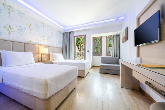 サンディア バイ リバティ オリュデニズ