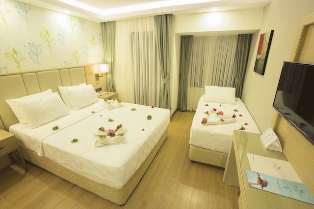 サンディア バイ リバティ オリュデニズ