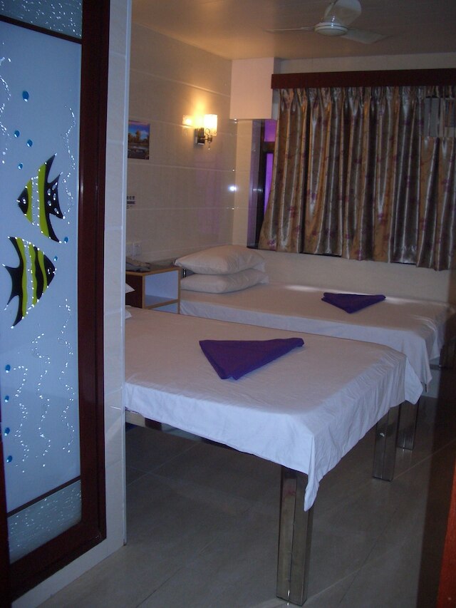 メイプル リーフ ゲスト ハウス