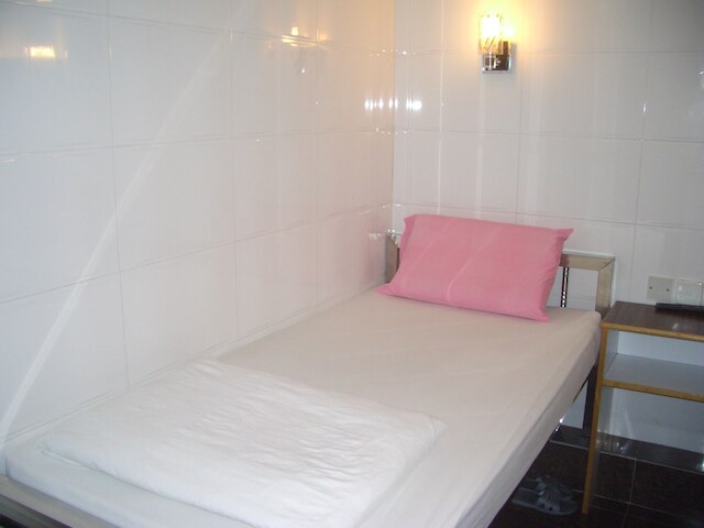 メイプル リーフ ゲスト ハウス