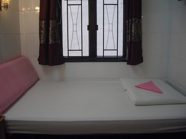 メイプル リーフ ゲスト ハウス