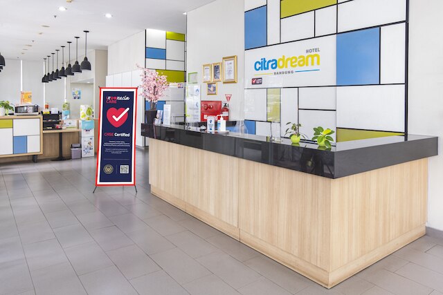 ホテル シトラドリーム バンドン