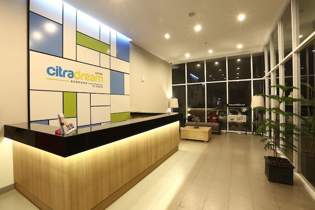 ホテル シトラドリーム バンドン