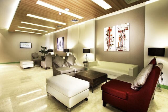 ホイズプライムホテルケラパガディング