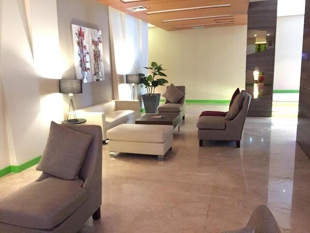 ホイズプライムホテルケラパガディング