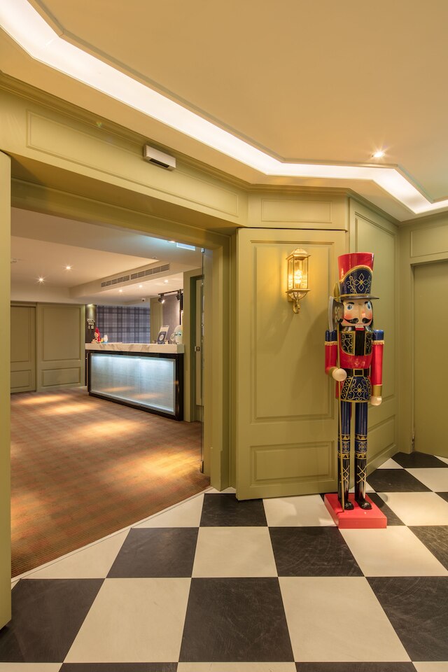 ユア トリップ ホテル (悠趣旅店)