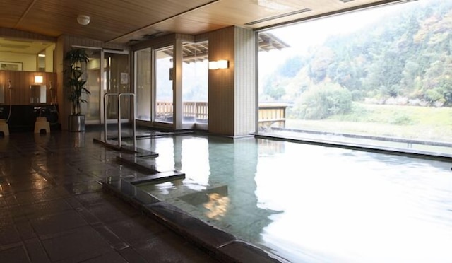 旬樹庵 紫翠閣 とうふや