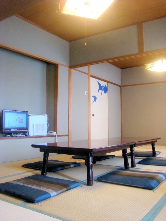 ビジネス旅館やまべ