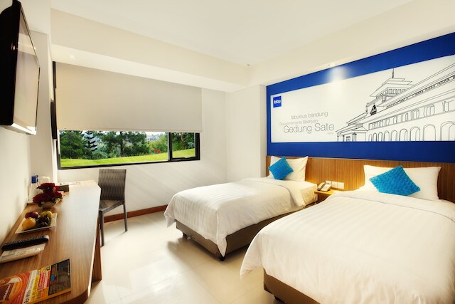 ファブ ホテル バンドン