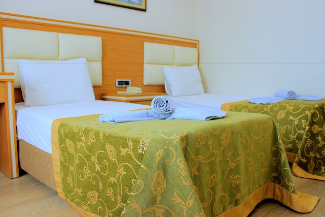 ホテル ブユック パリ