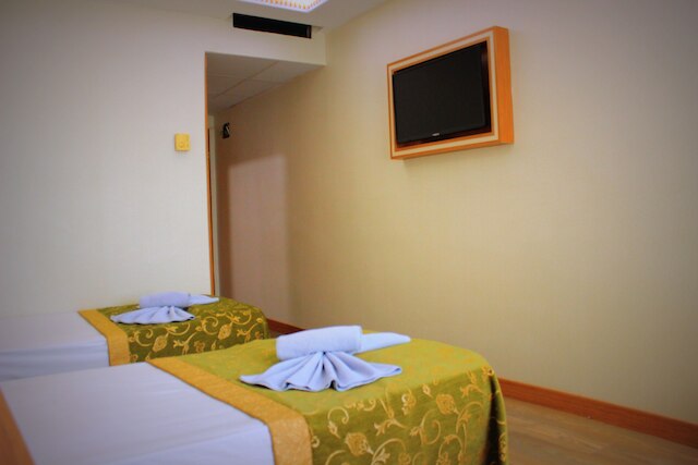 ホテル ブユック パリ