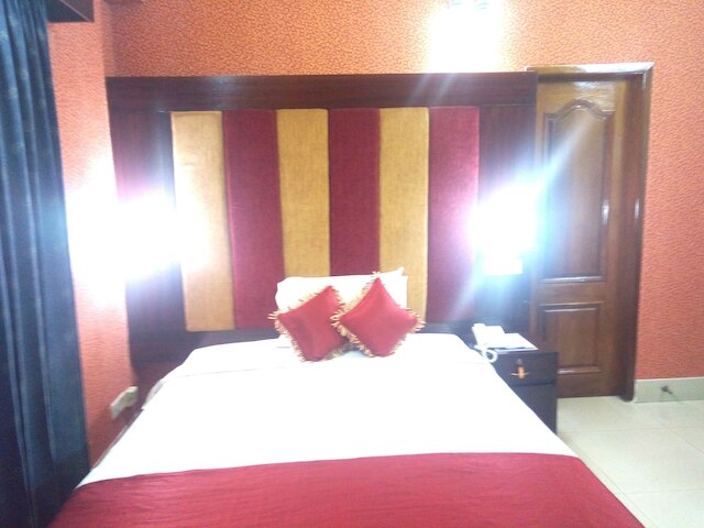 ホテル レイク ビュー プラザ