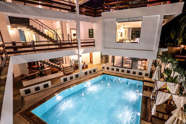 シェ モワ スイート アンド スパ