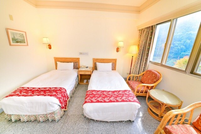 ホテル帝綸ドンプー スパ (東埔帝綸溫泉渡假大飯店)