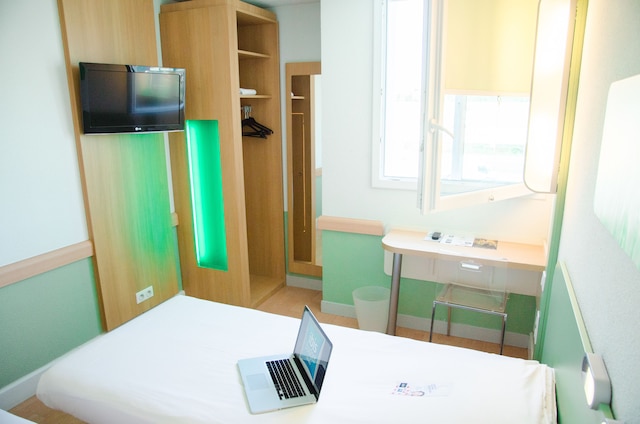 イビス バジェット アエロポール ル ブルジョ ギャルノール