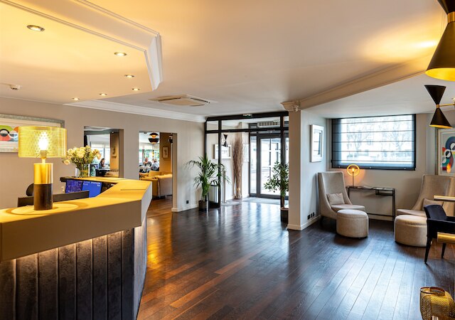 ホテル クオルム