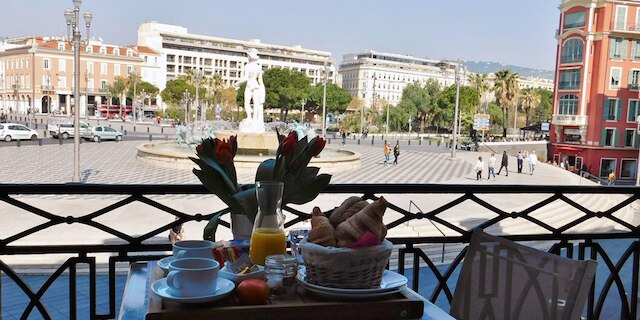 ホテル ドゥ ラ メール