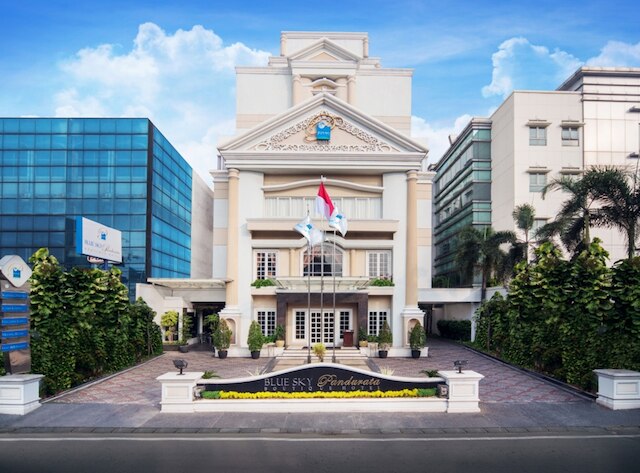 ブルー スカイ パンドゥラタ ブティック ホテル